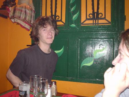 Yvo va &agrave; la cave