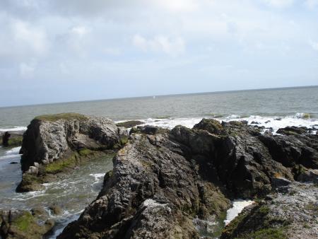 Vue des rochers entre La Baule et Le Croisic