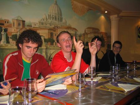 romain en pose pr la photo